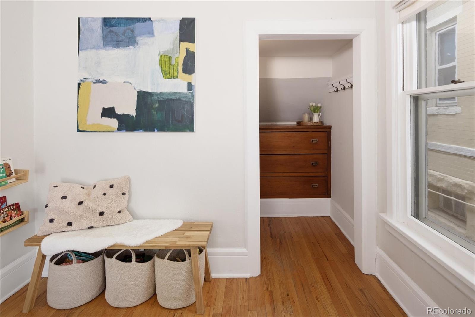 MLS Image #7 for 216 n sherman street,denver, Colorado