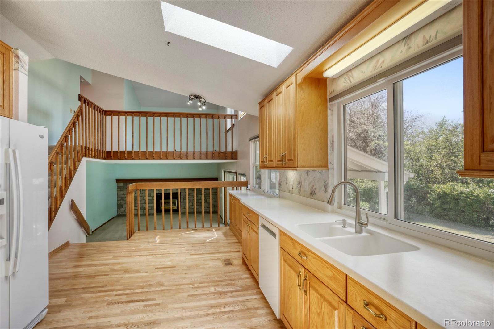 MLS Image #10 for 2215 s zeno street,aurora, Colorado