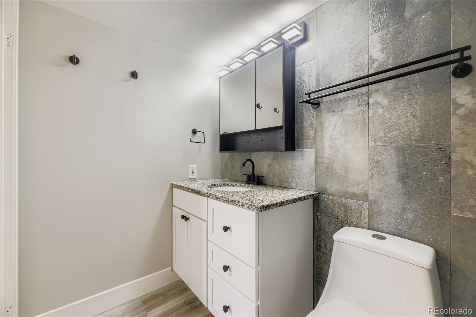 MLS Image #10 for 1301  speer boulevard 704,denver, Colorado