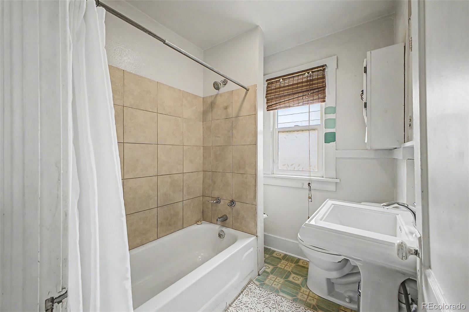 MLS Image #9 for 4980  wyandot street,denver, Colorado