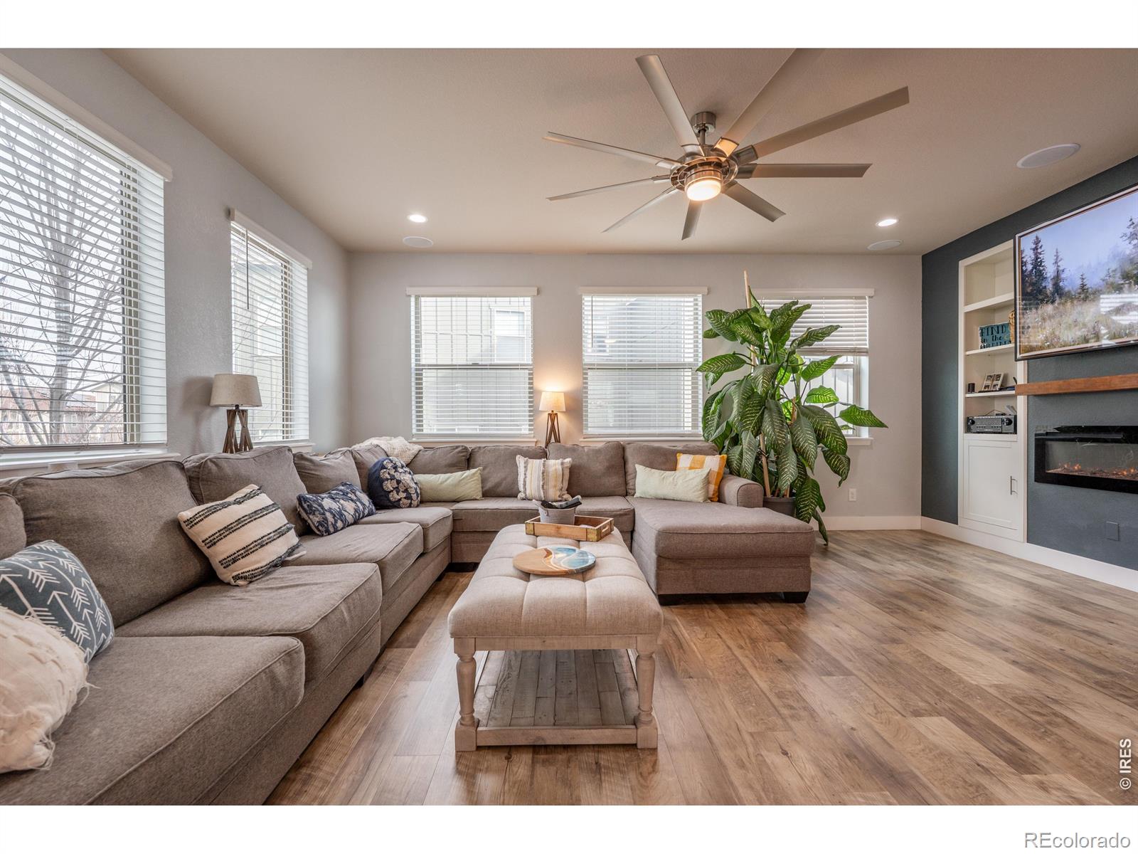 MLS Image #17 for 4593  colorado river drive,firestone, Colorado