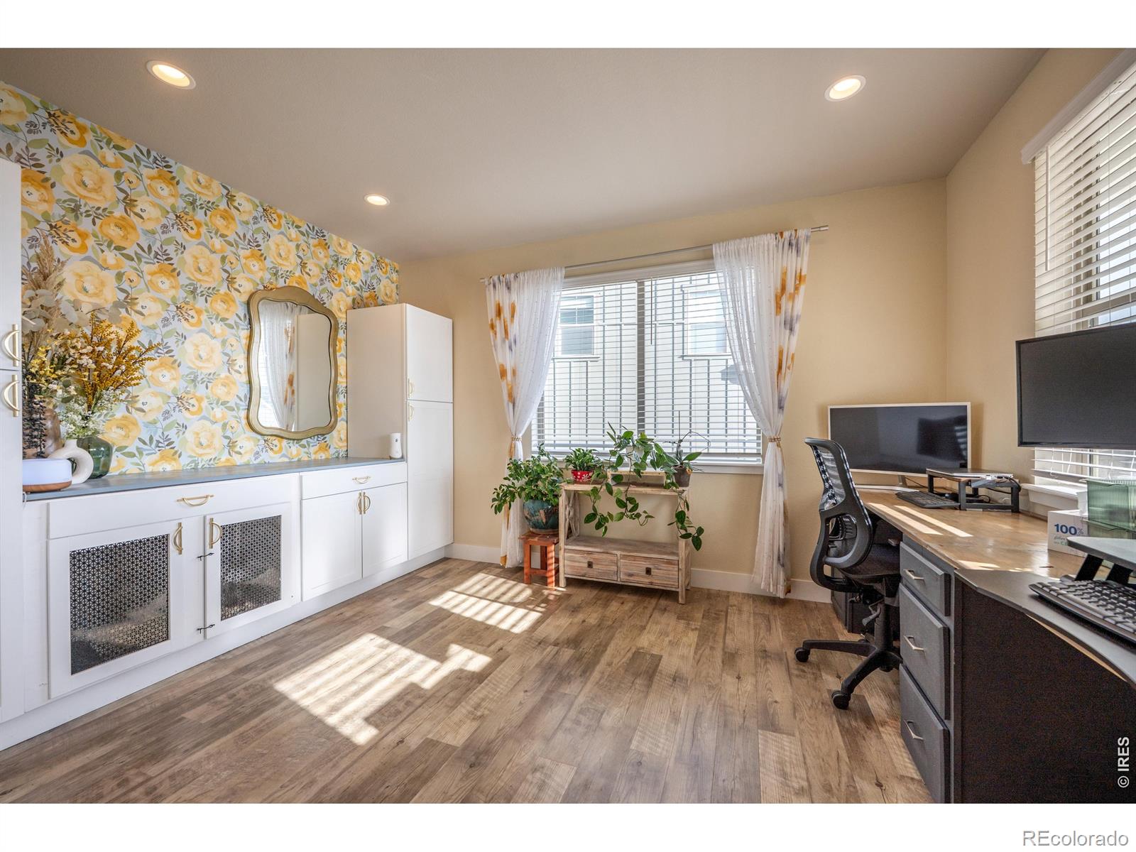 MLS Image #5 for 4593  colorado river drive,firestone, Colorado