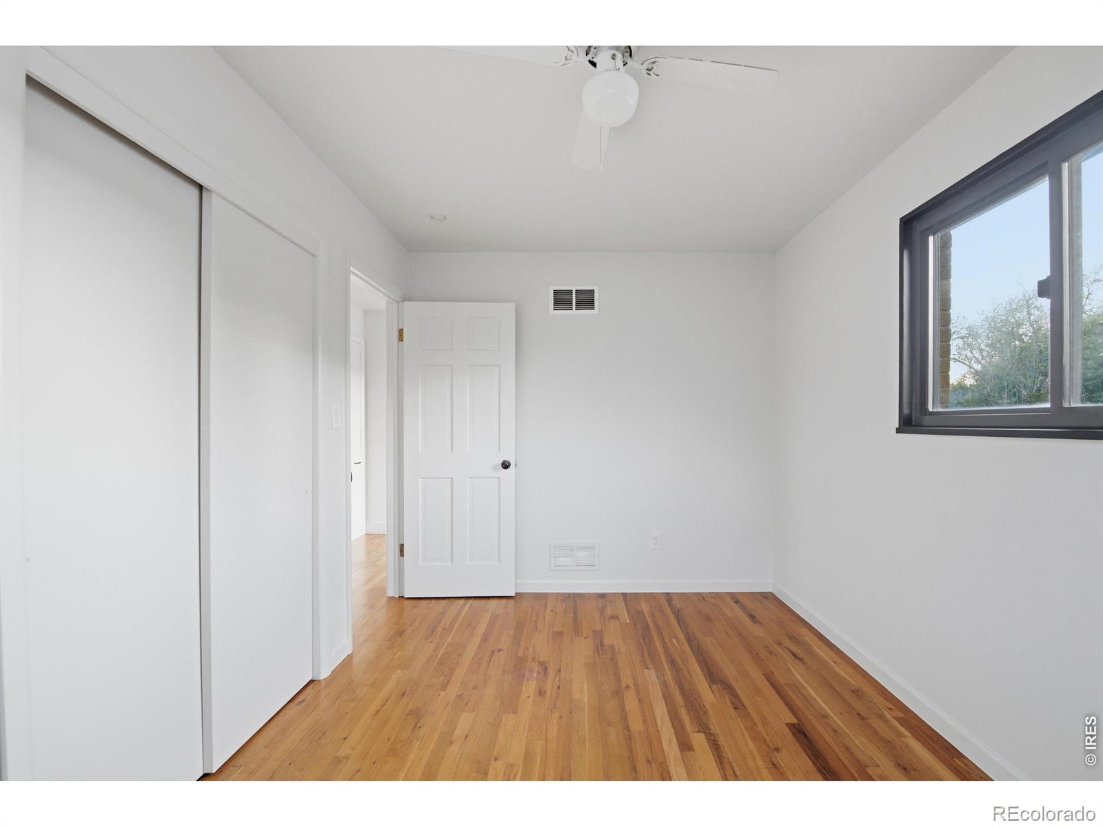 MLS Image #14 for 1518  kimbark street,longmont, Colorado
