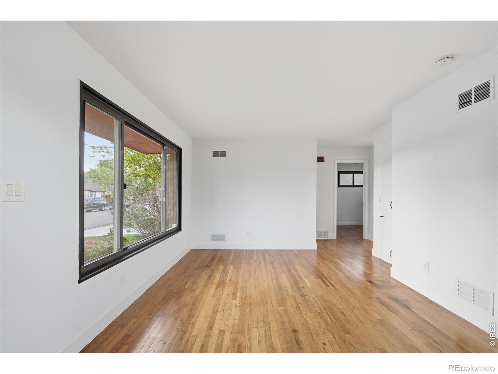 MLS Image #9 for 1518  kimbark street,longmont, Colorado