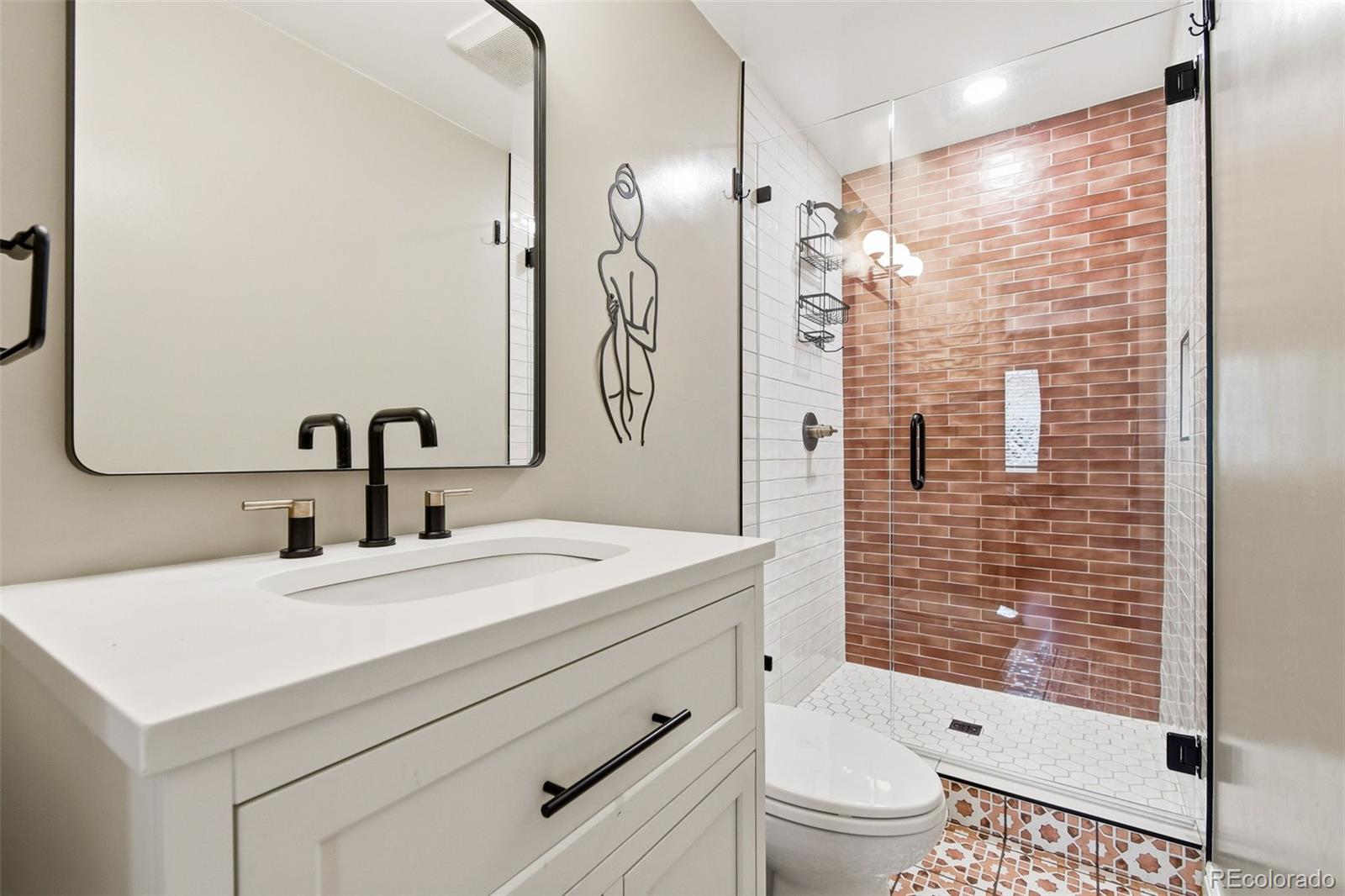 MLS Image #11 for 221  oneida street,denver, Colorado