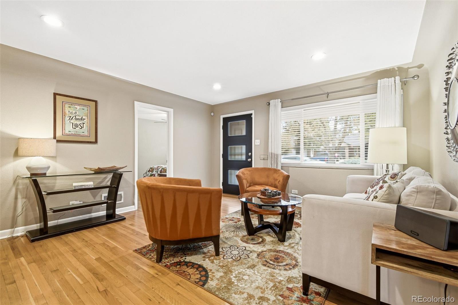 MLS Image #3 for 221  oneida street,denver, Colorado