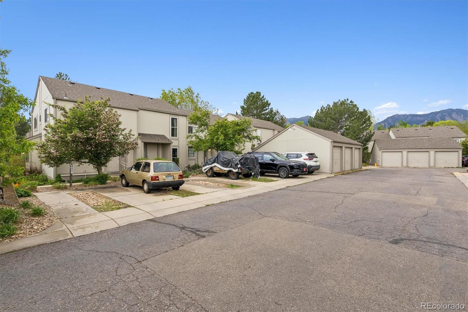 MLS Image #20 for 1039 e moorhead circle,boulder, Colorado