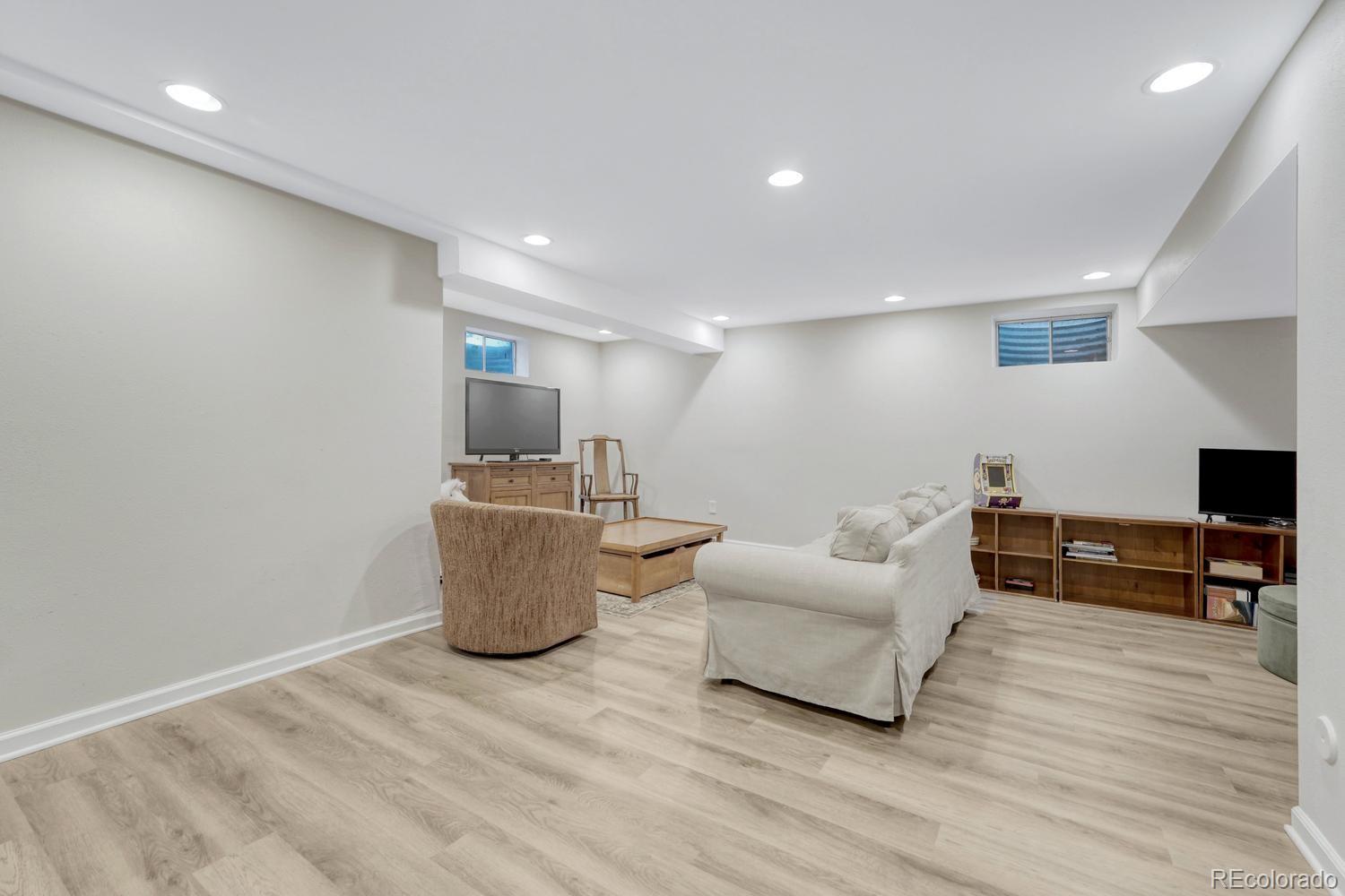 MLS Image #22 for 5575 s sedalia street,centennial, Colorado