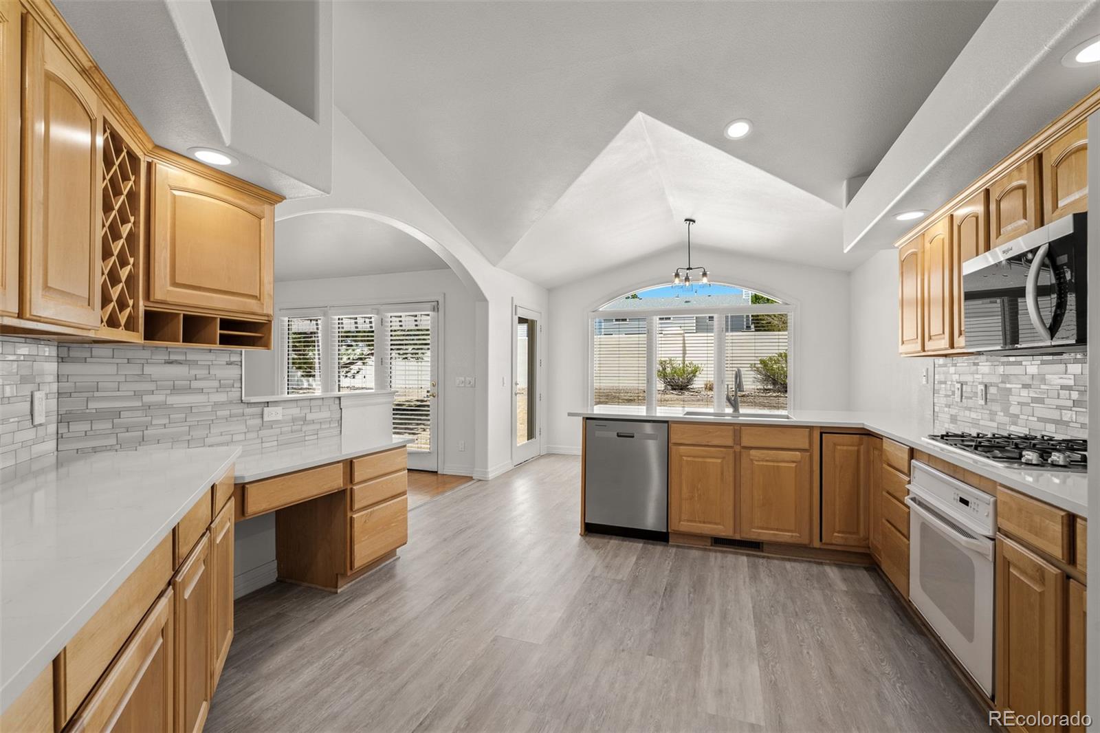 MLS Image #14 for 2722  marston heights,colorado springs, Colorado