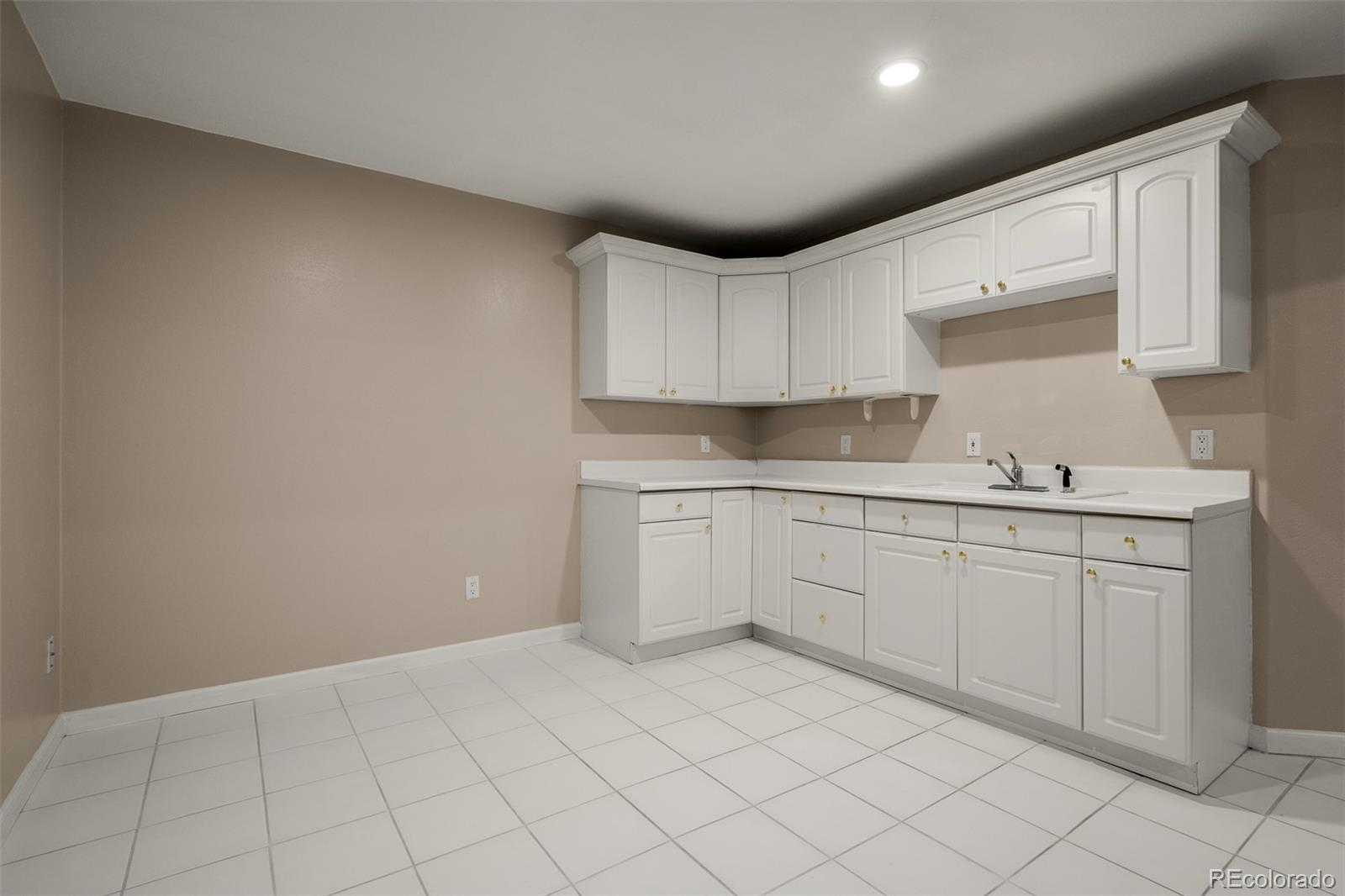 MLS Image #35 for 2722  marston heights,colorado springs, Colorado