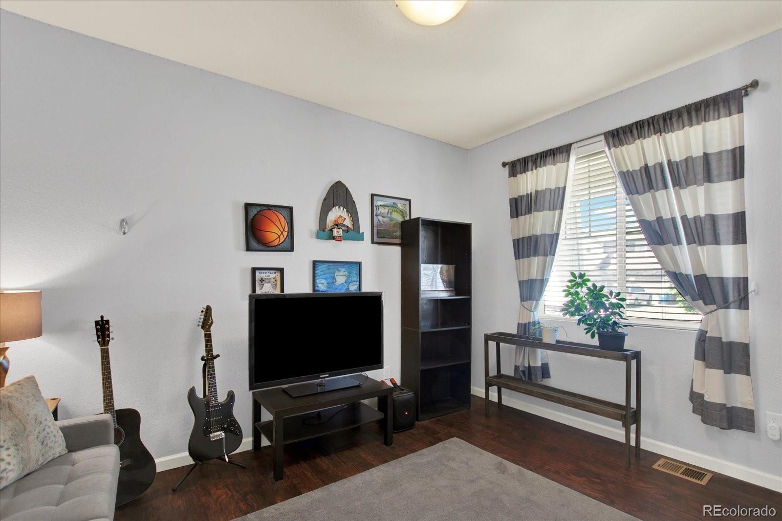 MLS Image #15 for 9934  norfolk street,commerce city, Colorado