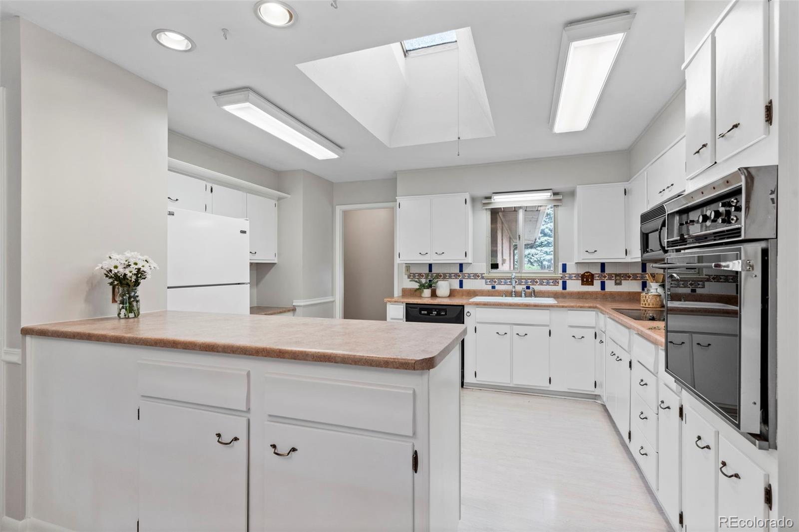 MLS Image #11 for 1065  dudley street,lakewood, Colorado