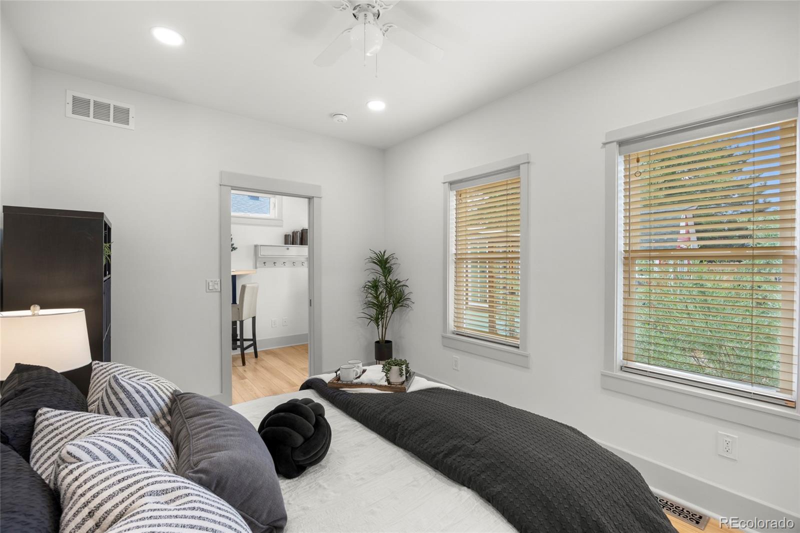 MLS Image #19 for 3308 s pennsylvania street,englewood, Colorado