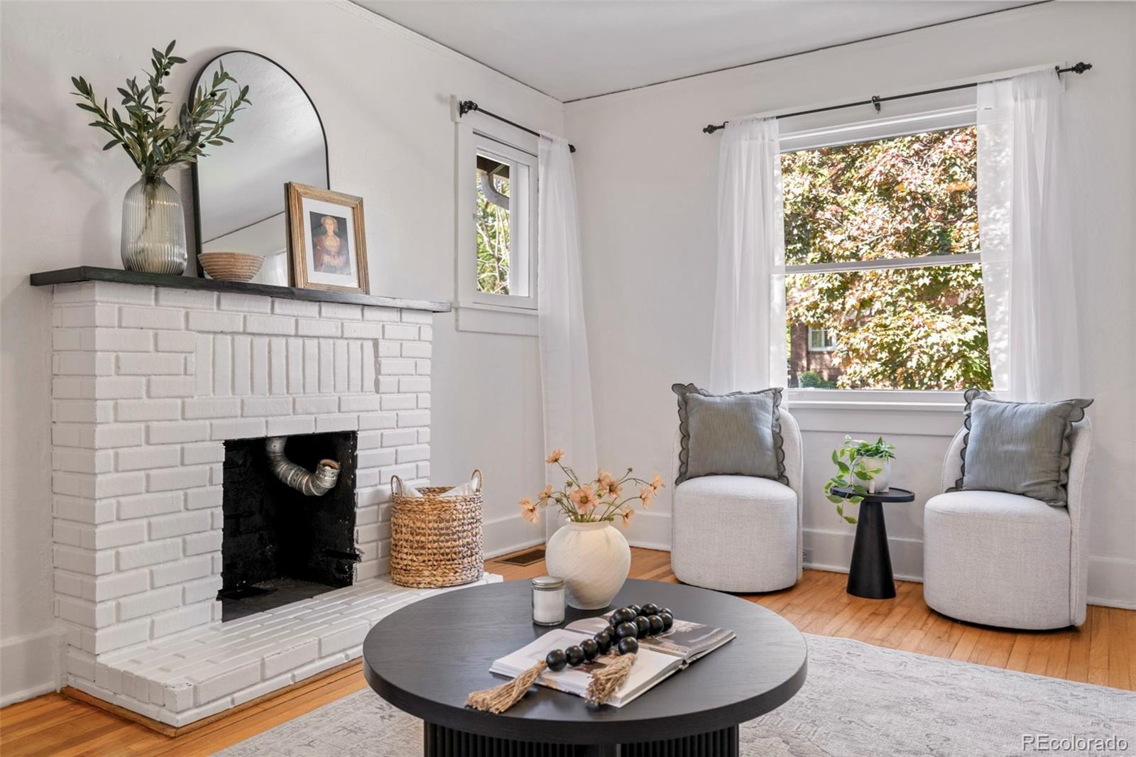 MLS Image #11 for 906  monroe street,denver, Colorado
