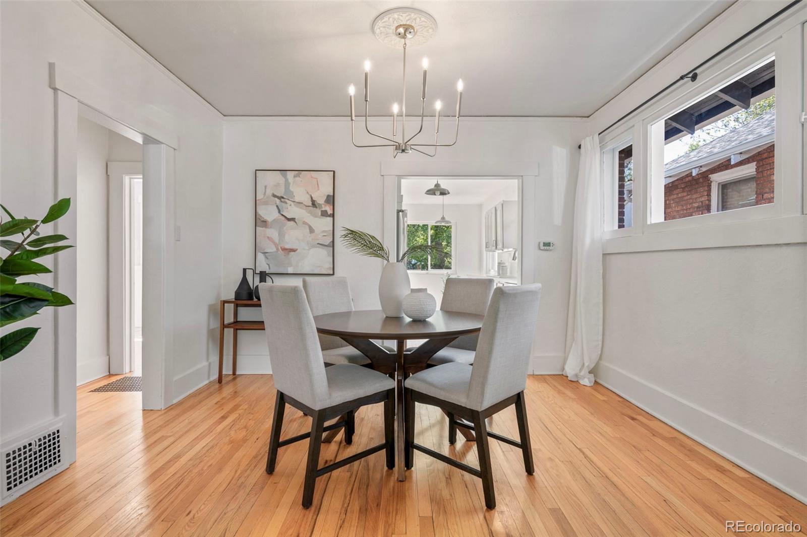 MLS Image #16 for 906  monroe street,denver, Colorado