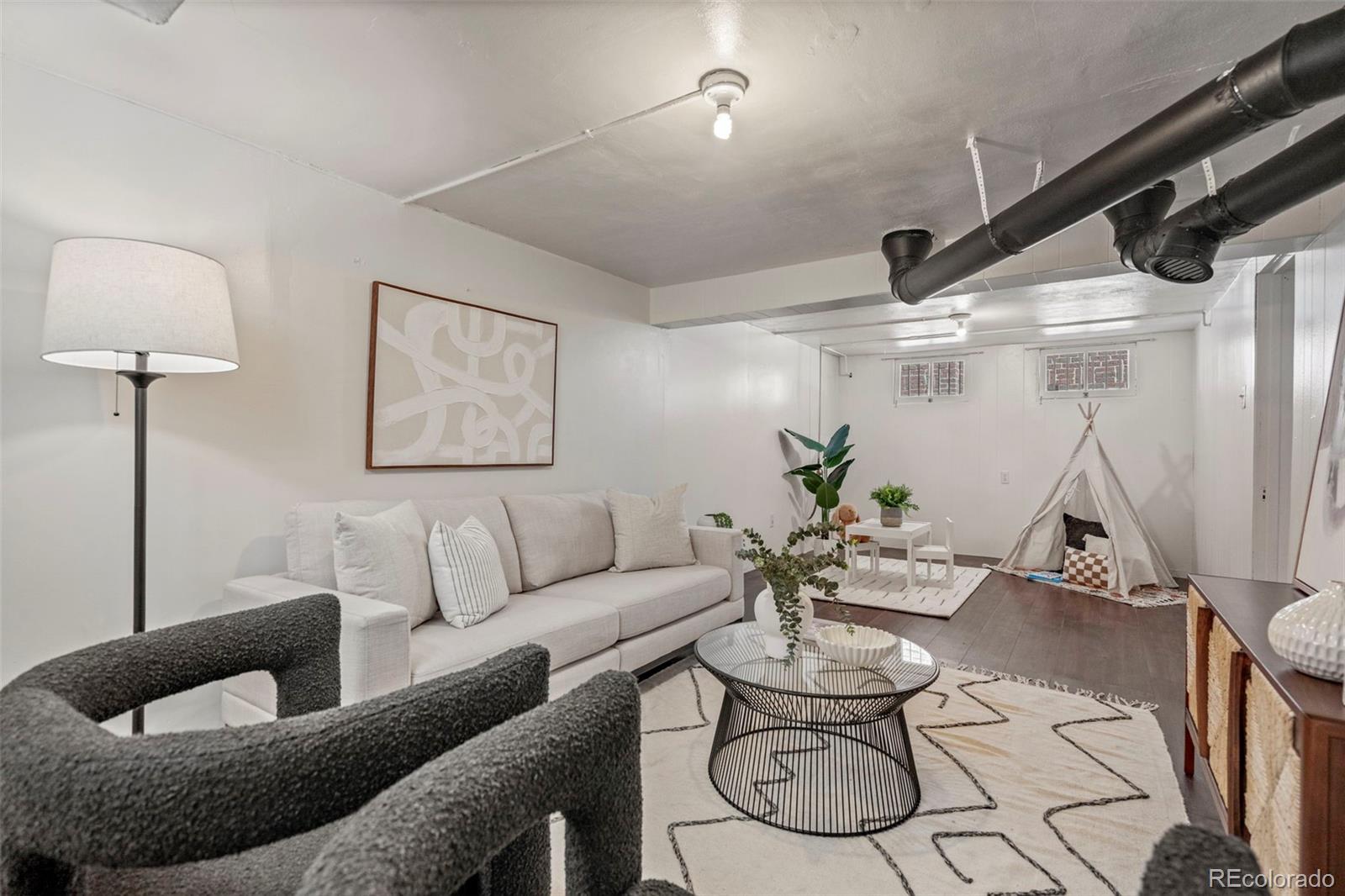 MLS Image #33 for 906  monroe street,denver, Colorado
