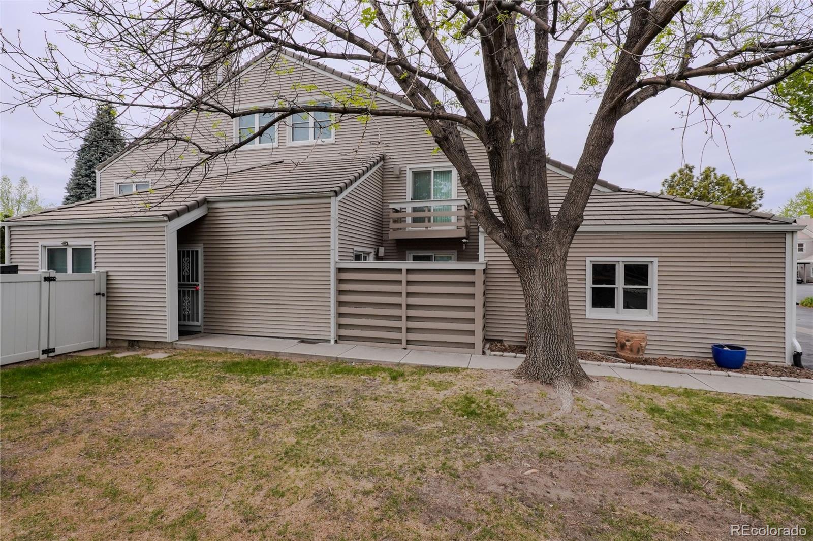 MLS Image #0 for 2267 s yosemite circle,denver, Colorado