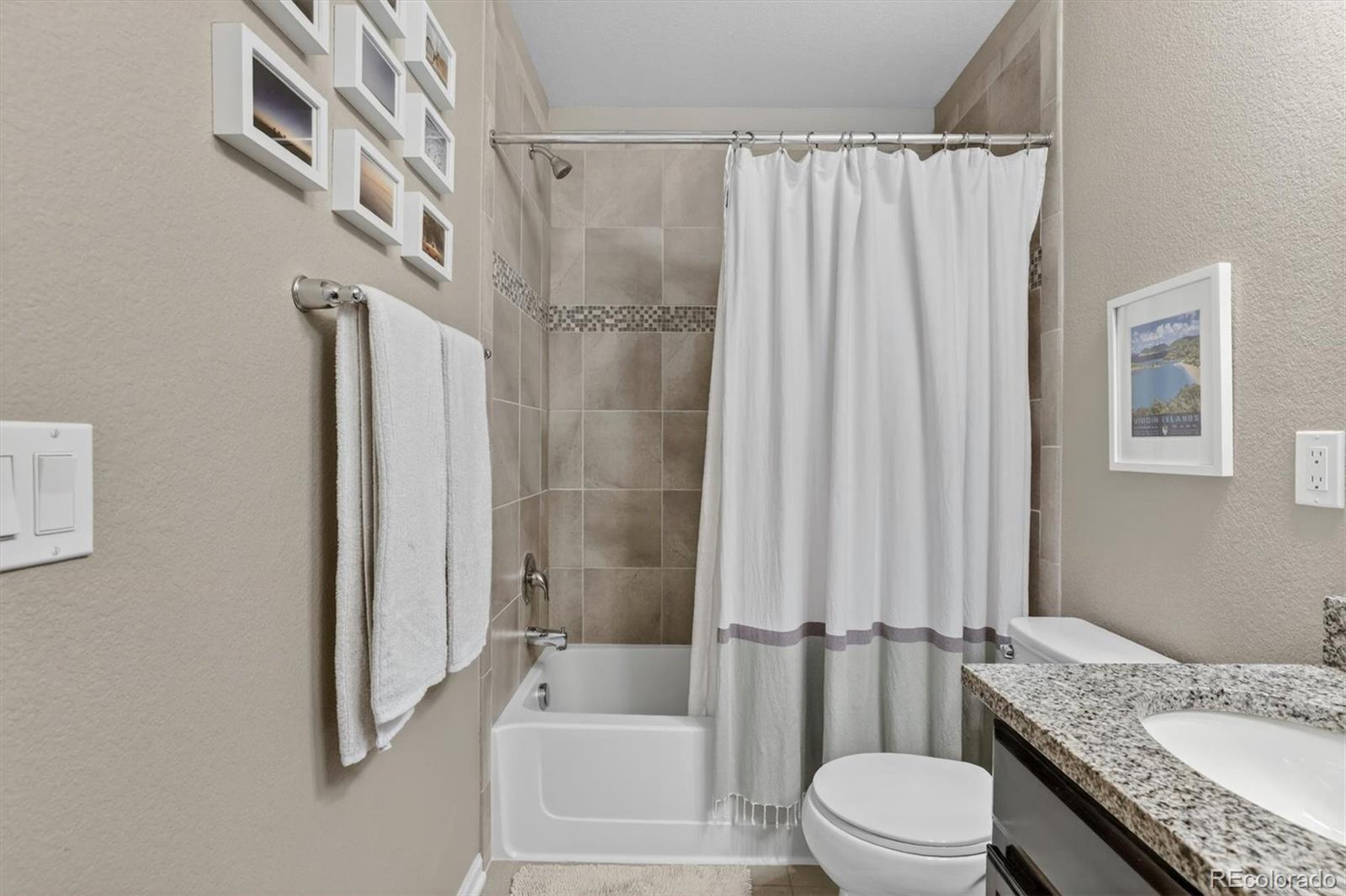 MLS Image #25 for 11277 e 28th place,denver, Colorado