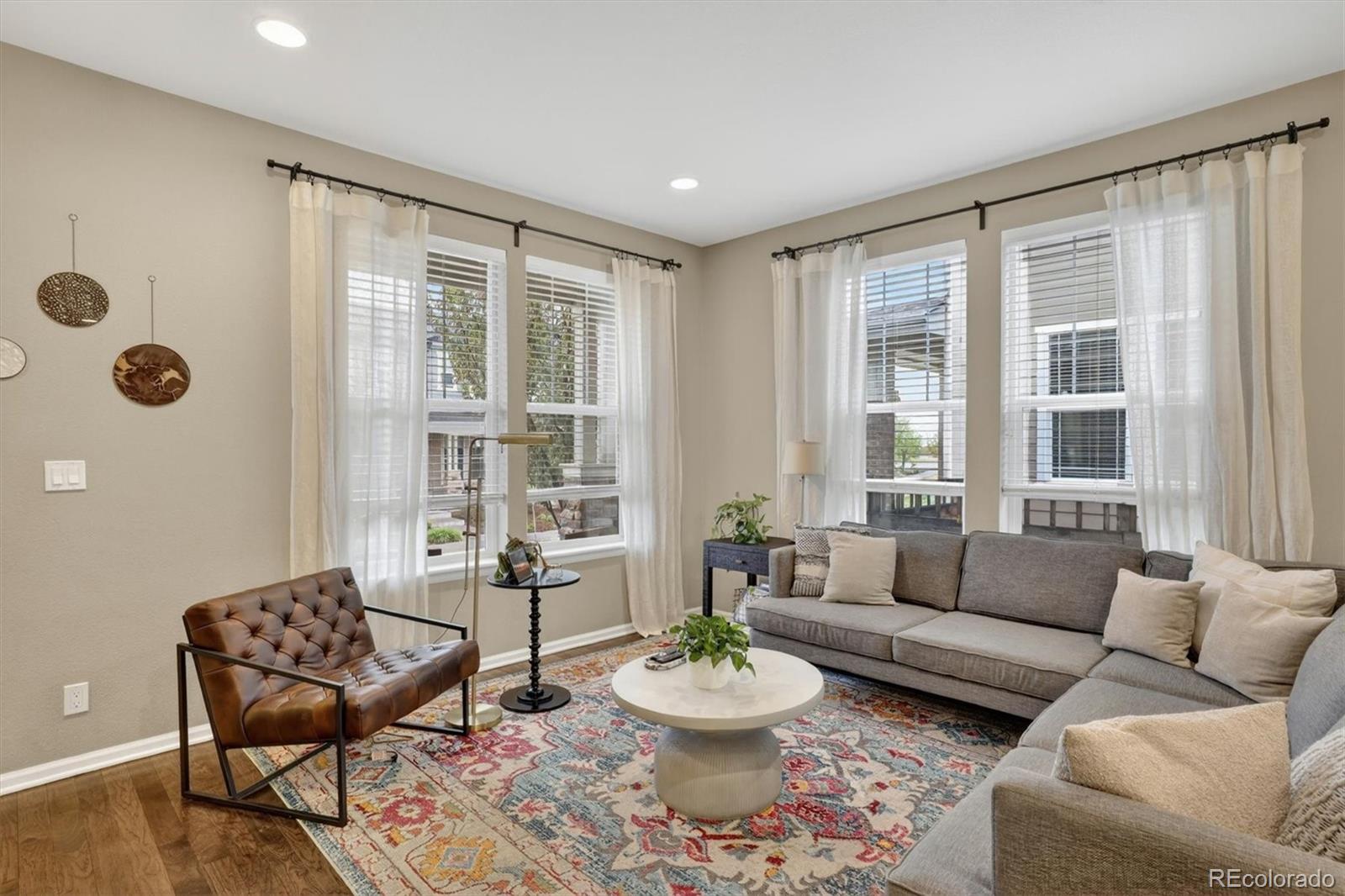 MLS Image #5 for 11277 e 28th place,denver, Colorado