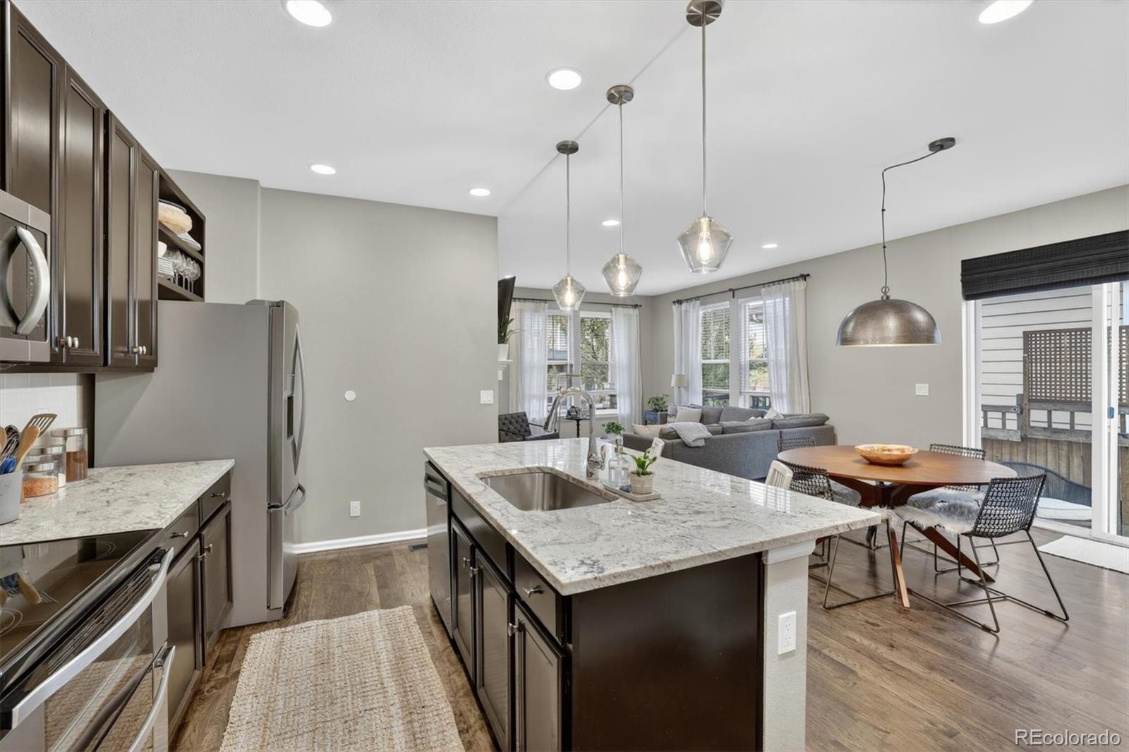 MLS Image #9 for 11277 e 28th place,denver, Colorado