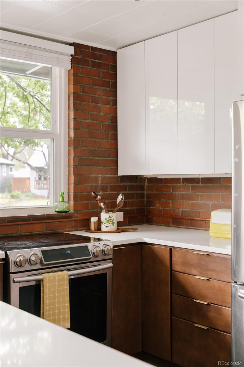 MLS Image #11 for 2940 s marion street,englewood, Colorado