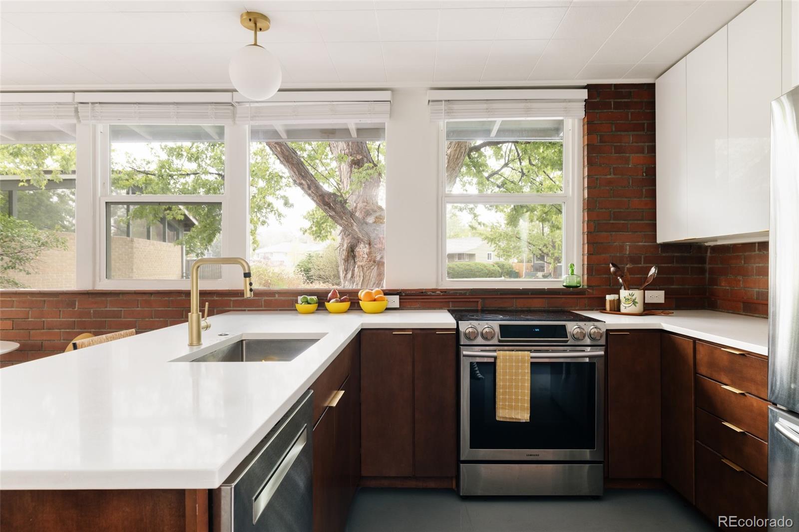 MLS Image #12 for 2940 s marion street,englewood, Colorado