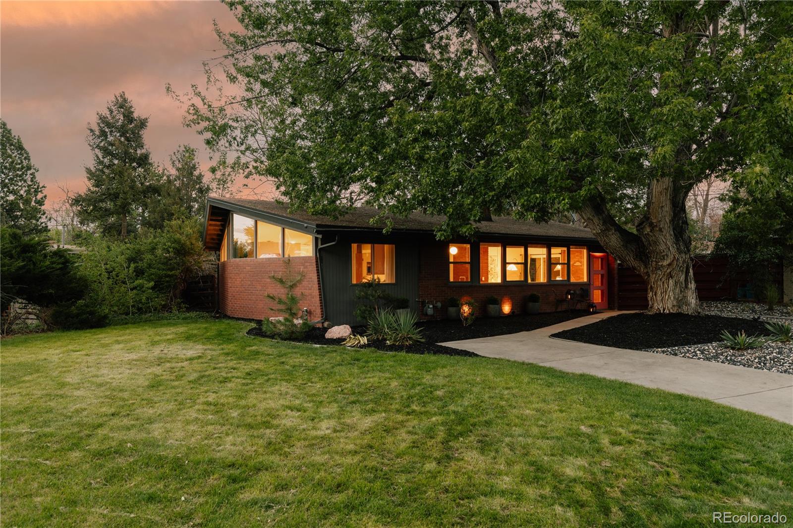 MLS Image #34 for 2940 s marion street,englewood, Colorado