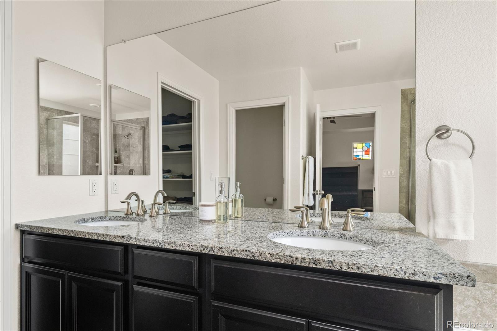 MLS Image #23 for 19255 w 84th place,arvada, Colorado