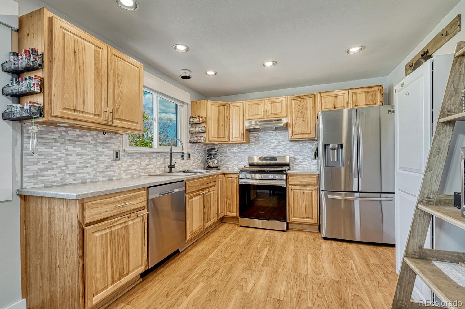 MLS Image #7 for 3448 s kalispell street,aurora, Colorado