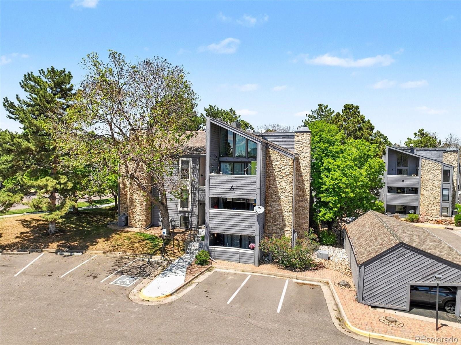 MLS Image #14 for 9727 e peakview avenue,englewood, Colorado