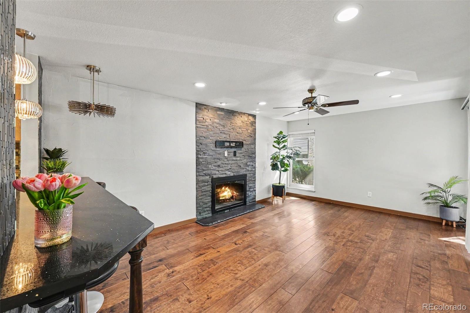 MLS Image #16 for 9727 e peakview avenue,englewood, Colorado