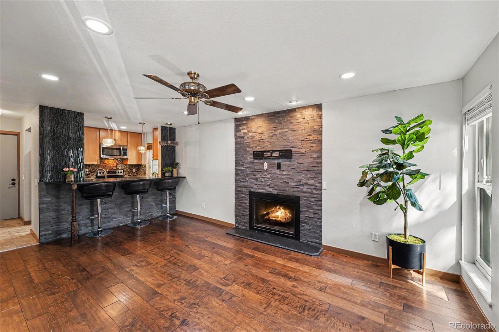 MLS Image #4 for 9727 e peakview avenue,englewood, Colorado