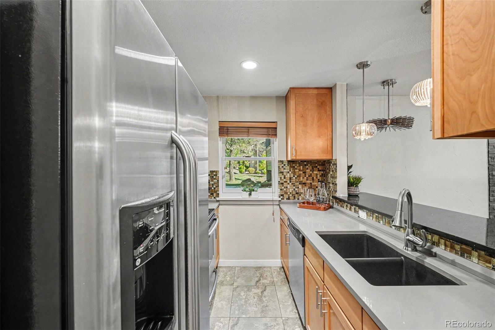 MLS Image #6 for 9727 e peakview avenue,englewood, Colorado