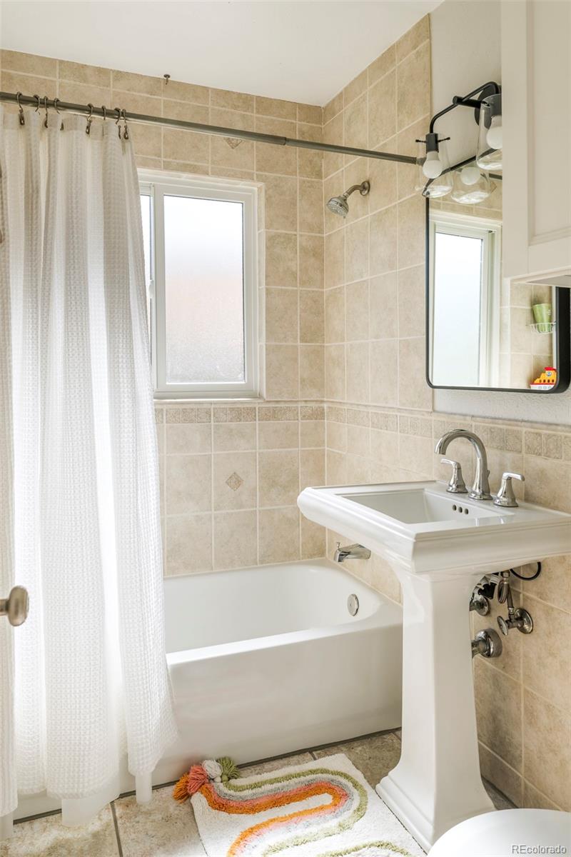 MLS Image #17 for 2670  grape street,denver, Colorado