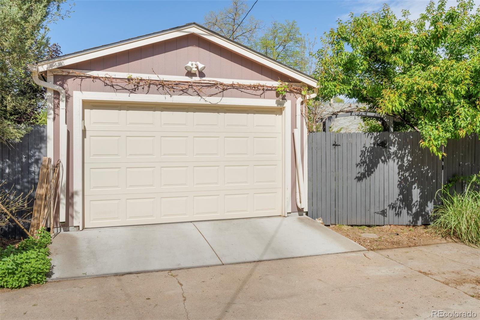 MLS Image #28 for 2670  grape street,denver, Colorado