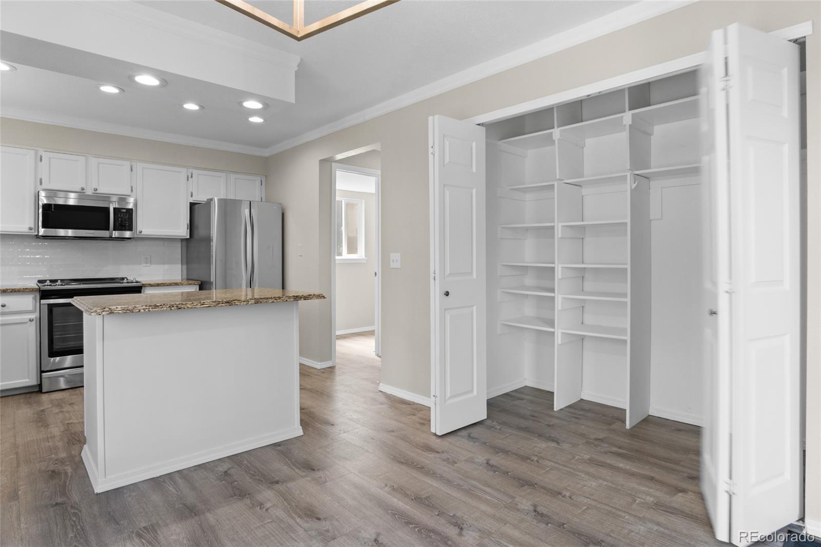 MLS Image #6 for 18575 e saratoga place,aurora, Colorado