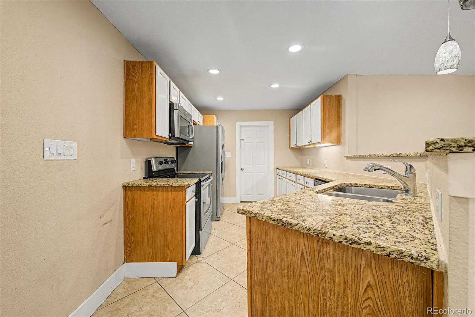 MLS Image #10 for 2301 e 93rd place,thornton, Colorado