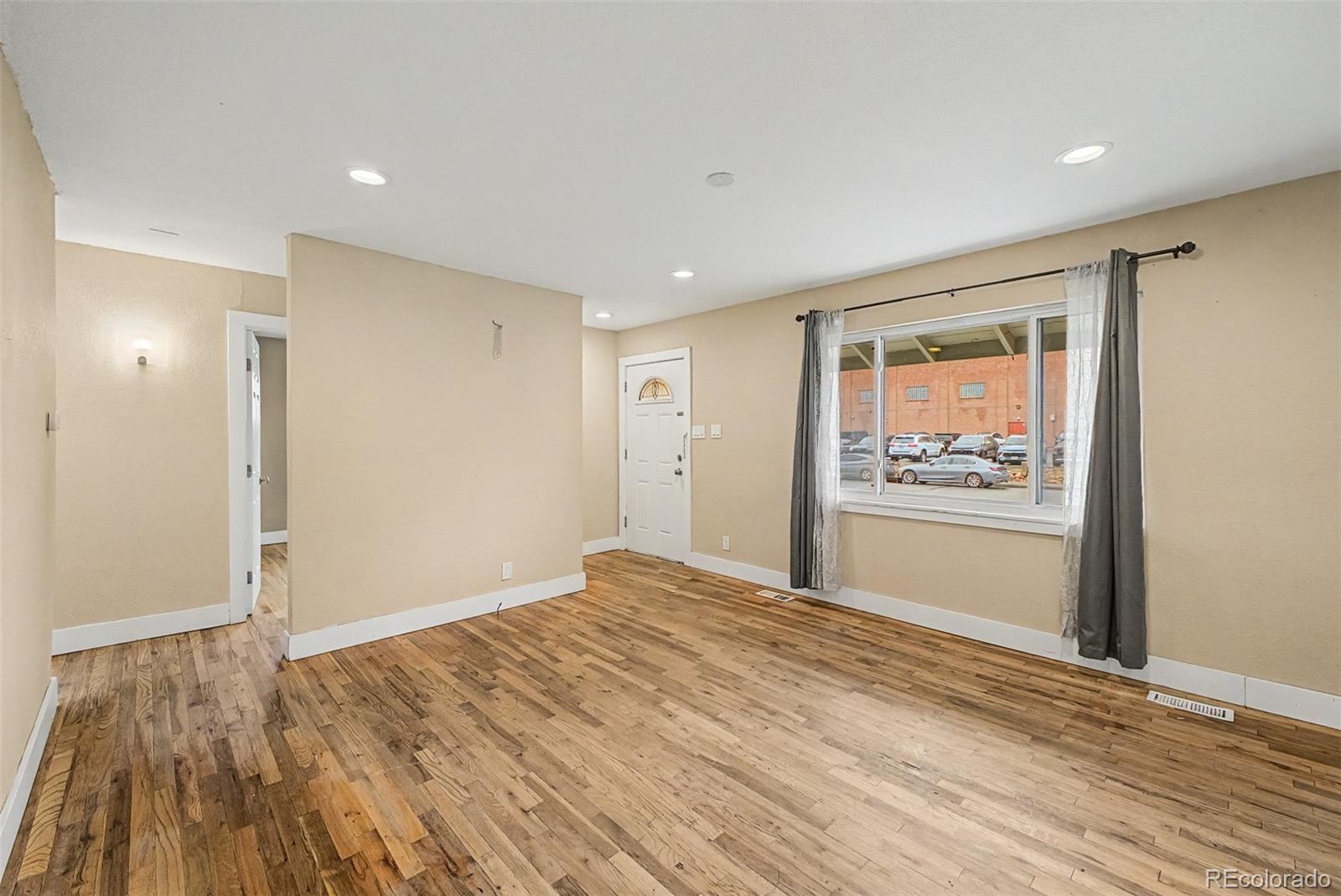 MLS Image #2 for 2301 e 93rd place,thornton, Colorado