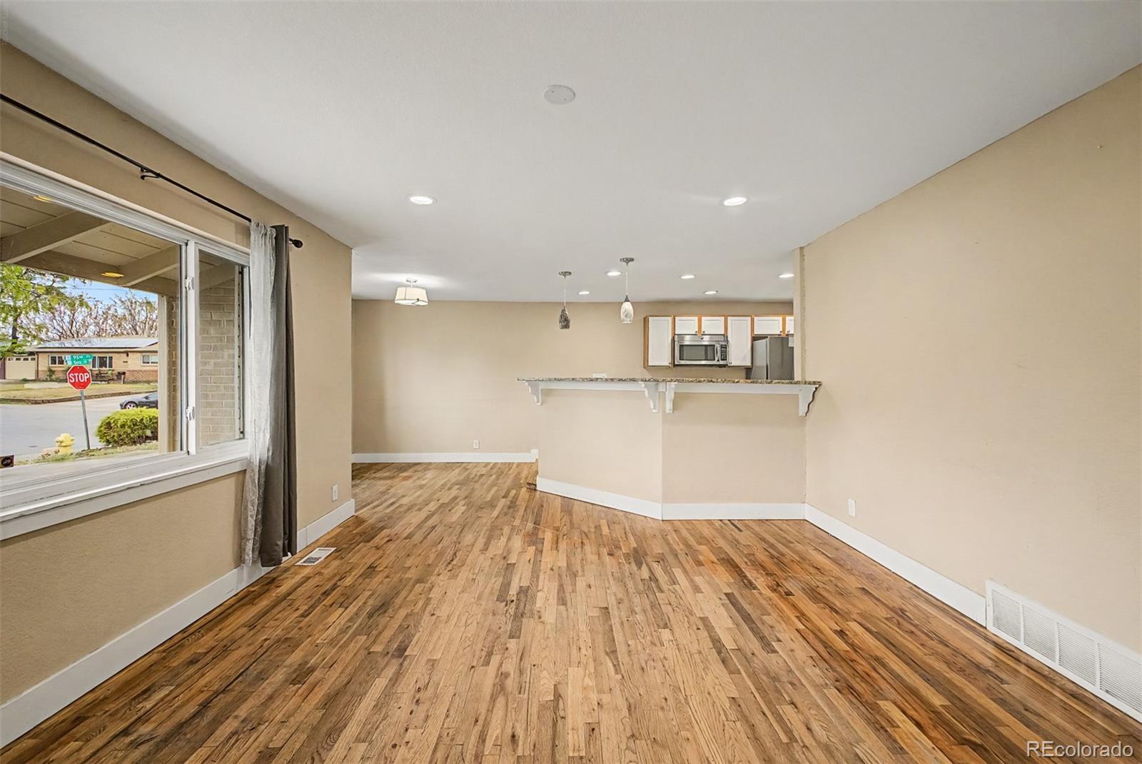 MLS Image #5 for 2301 e 93rd place,thornton, Colorado