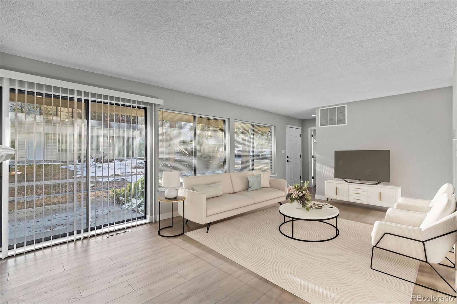 MLS Image #2 for 2318 s troy street,aurora, Colorado