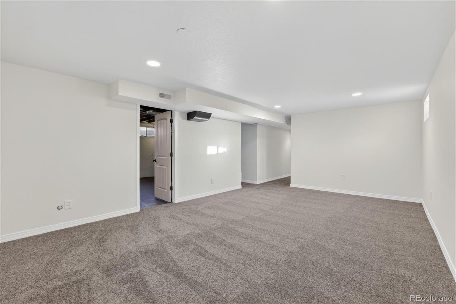 MLS Image #23 for 1348 s drexel way,lakewood, Colorado