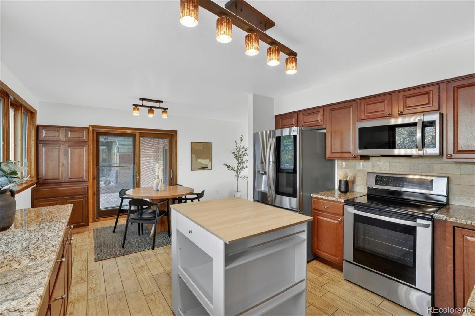 MLS Image #6 for 1348 s drexel way,lakewood, Colorado