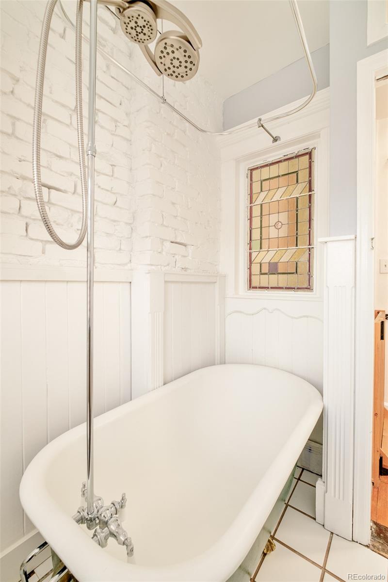 MLS Image #24 for 644 n logan street,denver, Colorado