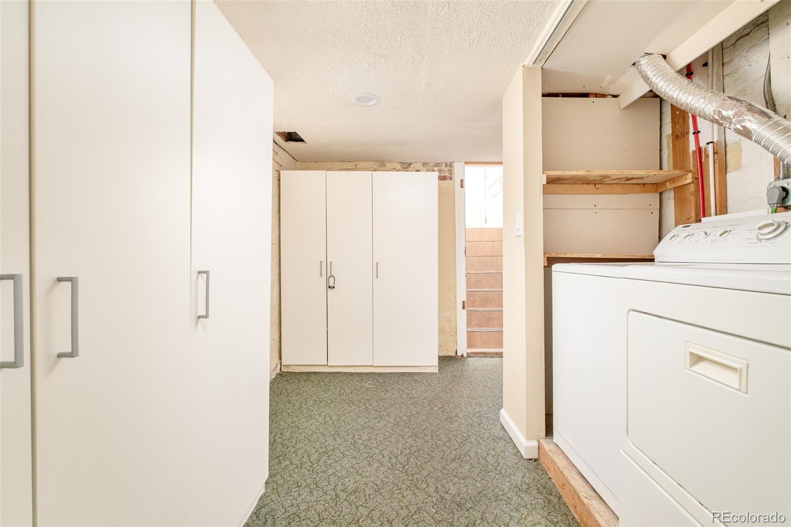 MLS Image #29 for 644 n logan street,denver, Colorado