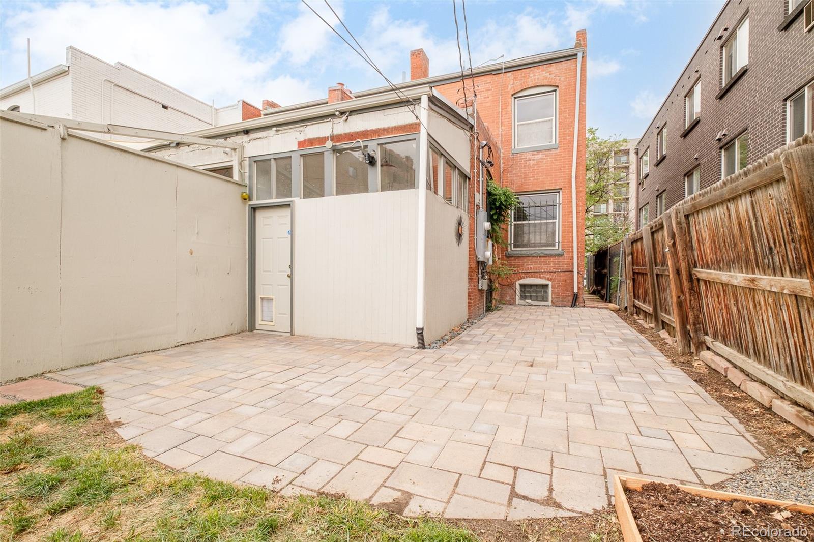 MLS Image #31 for 644 n logan street,denver, Colorado