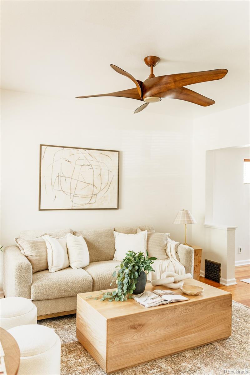 MLS Image #4 for 644 n logan street,denver, Colorado