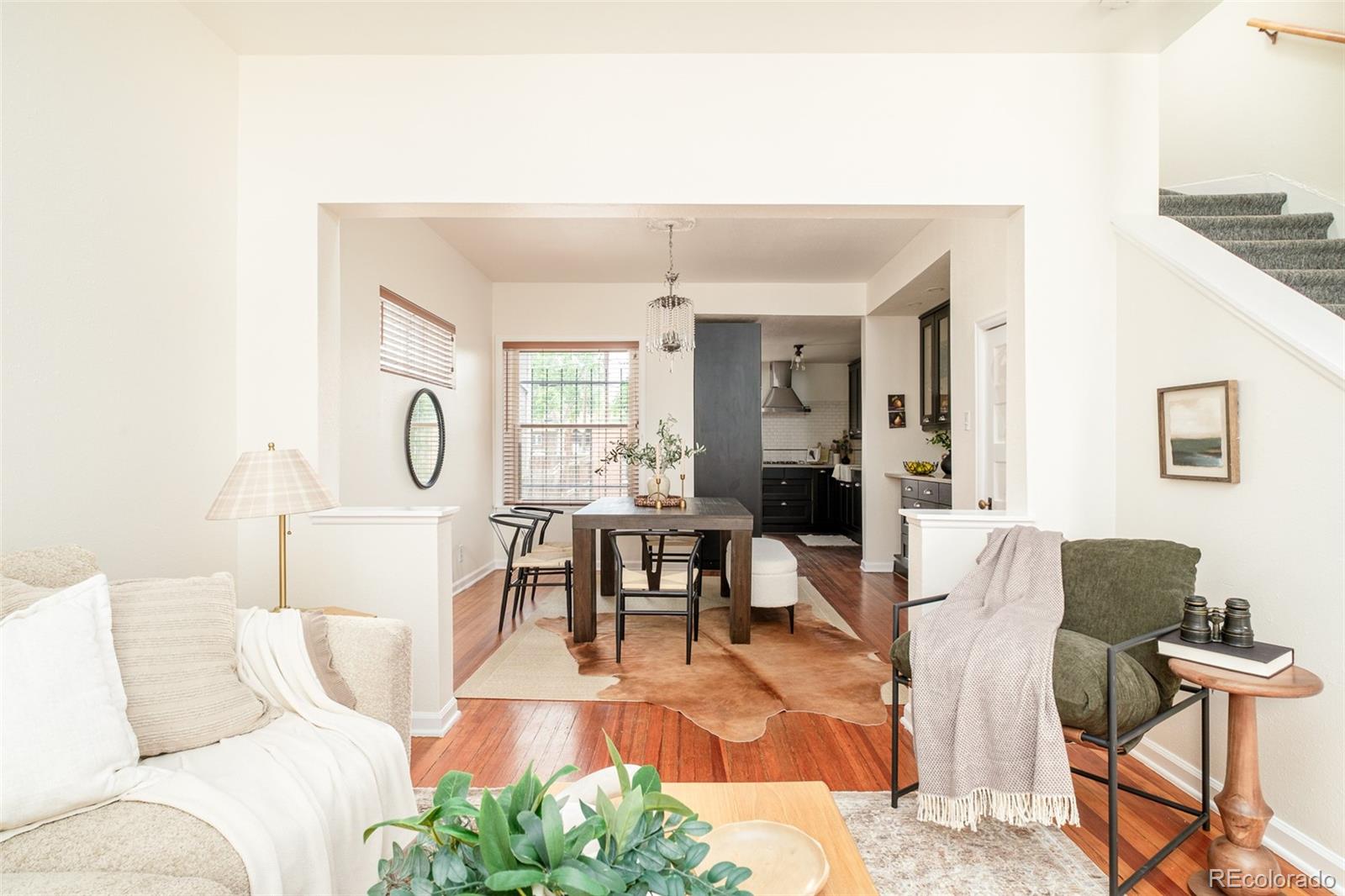 MLS Image #9 for 644 n logan street,denver, Colorado