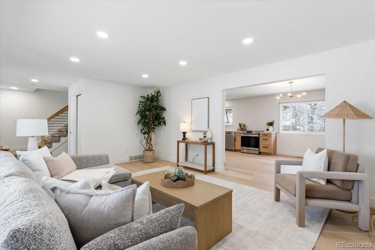 MLS Image #4 for 6174 s lima way,englewood, Colorado