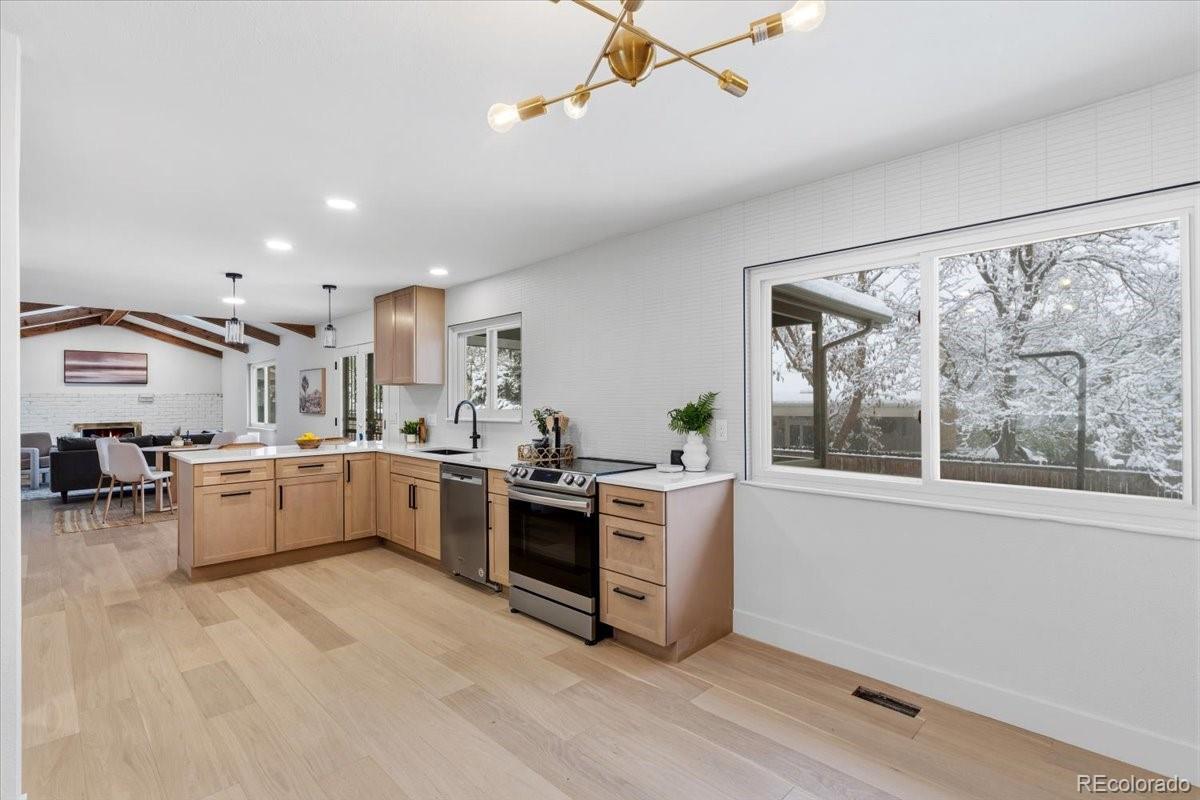MLS Image #6 for 6174 s lima way,englewood, Colorado