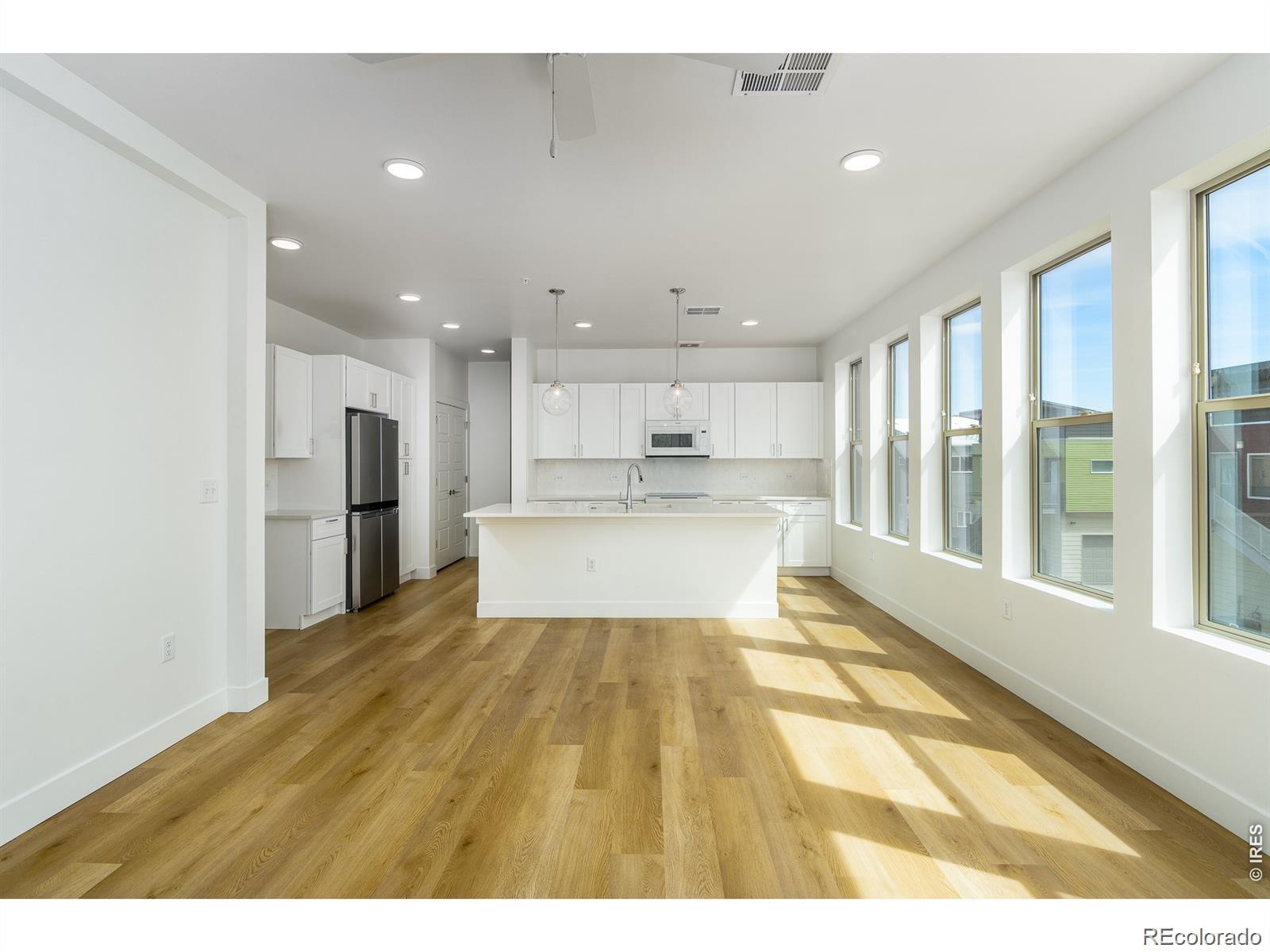 MLS Image #4 for 2851 w 52nd avenue,denver, Colorado